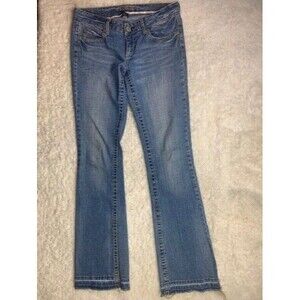 Amethyest Size 7 Womens Jeans Flare Stretch Med Wash Low Rise Raw Hem